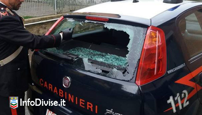 Carabinieri auto