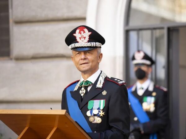 generale carabinieri De Vita