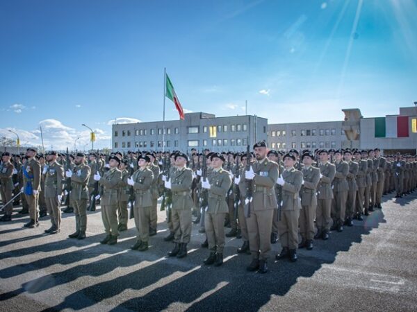 Esercito Italiano soldati 17° RAV “Acqui”